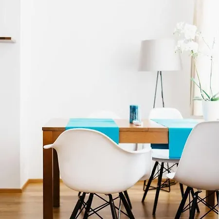 Home Sweet Apartments - A Cozy Welcome