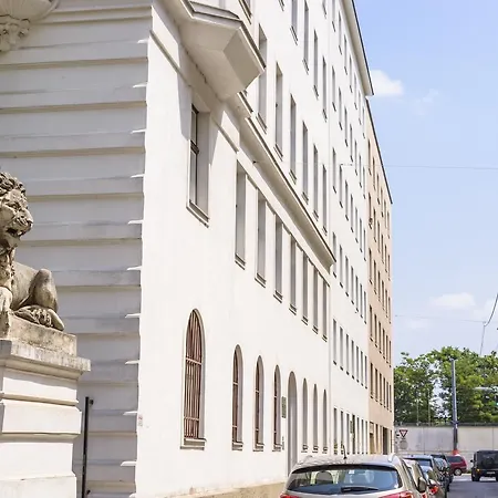 Belvedere De Luxe By Welcome2Vienna Apartment