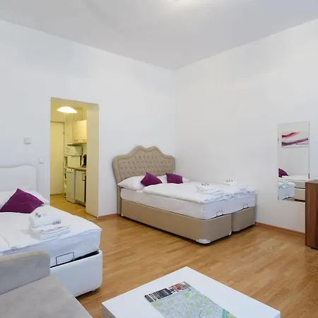 Royal Resort Apartments Belvedere