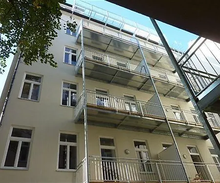Govienna Modern Apartment