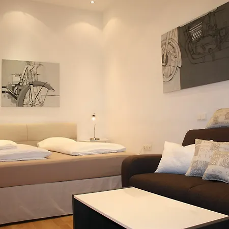 Govienna Opera Apartment