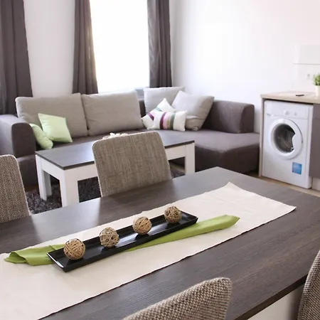 Apartment Huglgasse