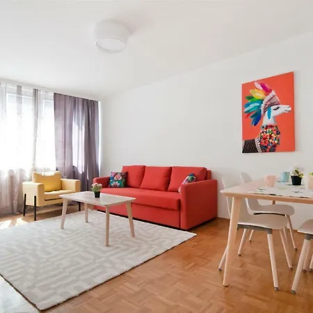 Top Location Vienna Marchetti Apartamento