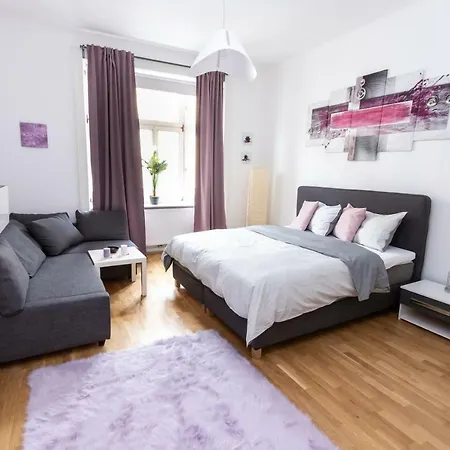 Radiant Premium Apartments - Messe