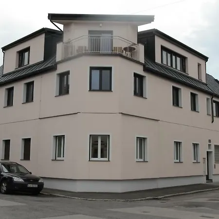 Stay-In Vienna 23