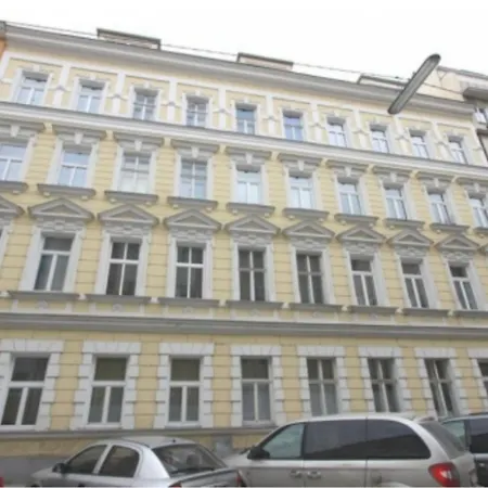 Momore Apartments