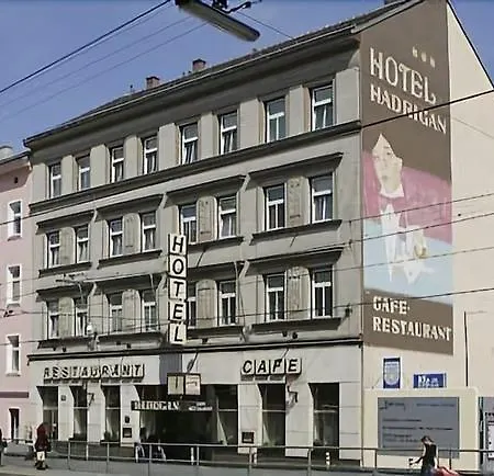 Hotel Hadrigan